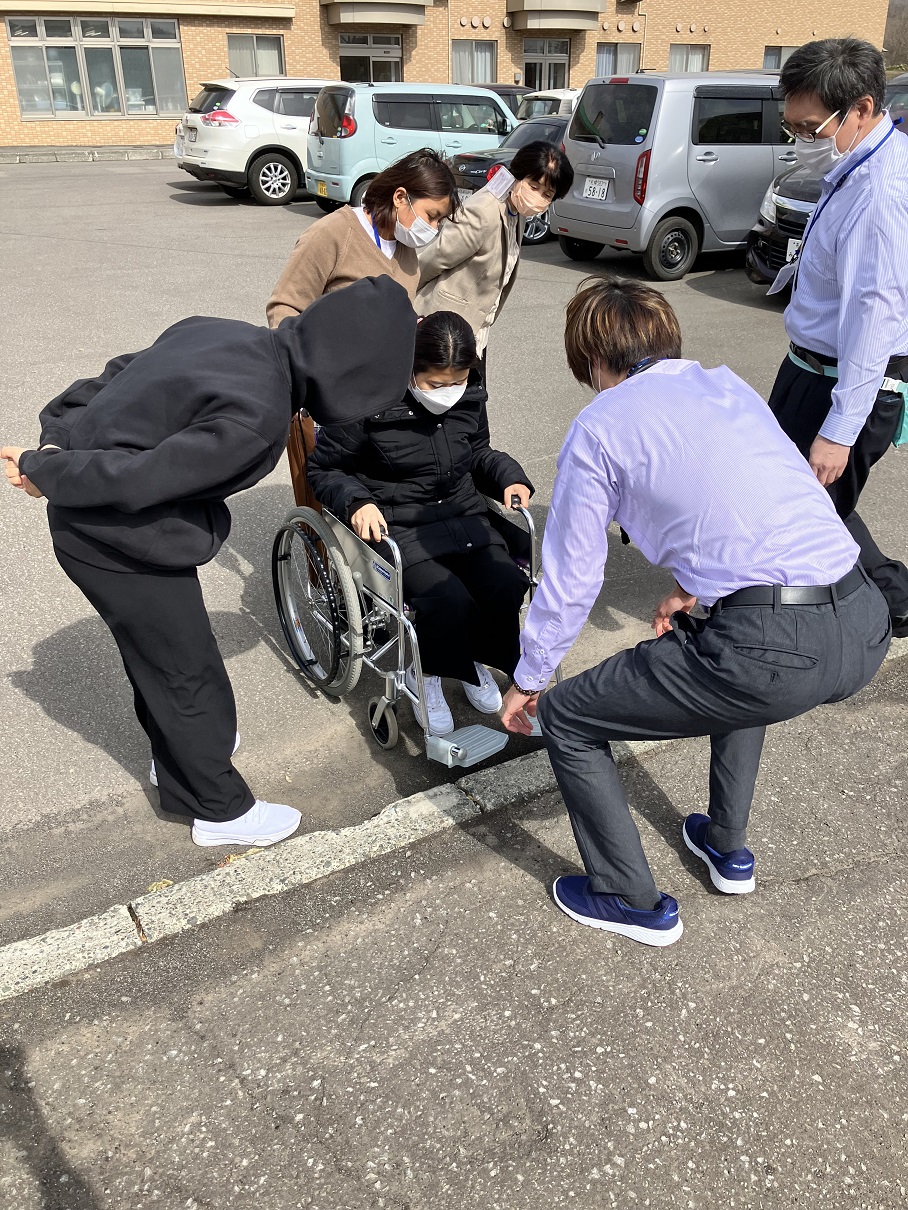 外国人特定技能介護人材
